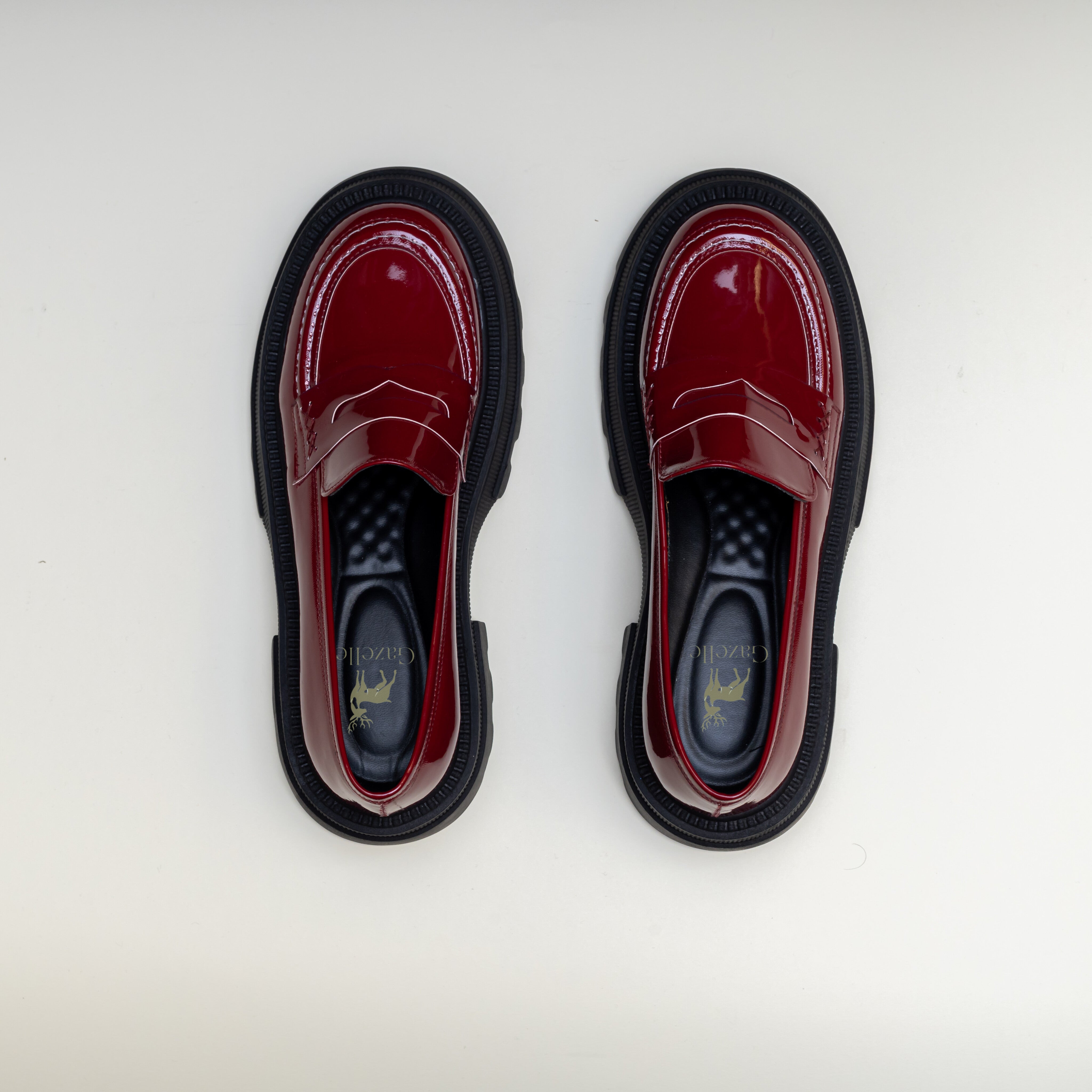 Women Burgundy Chunky College