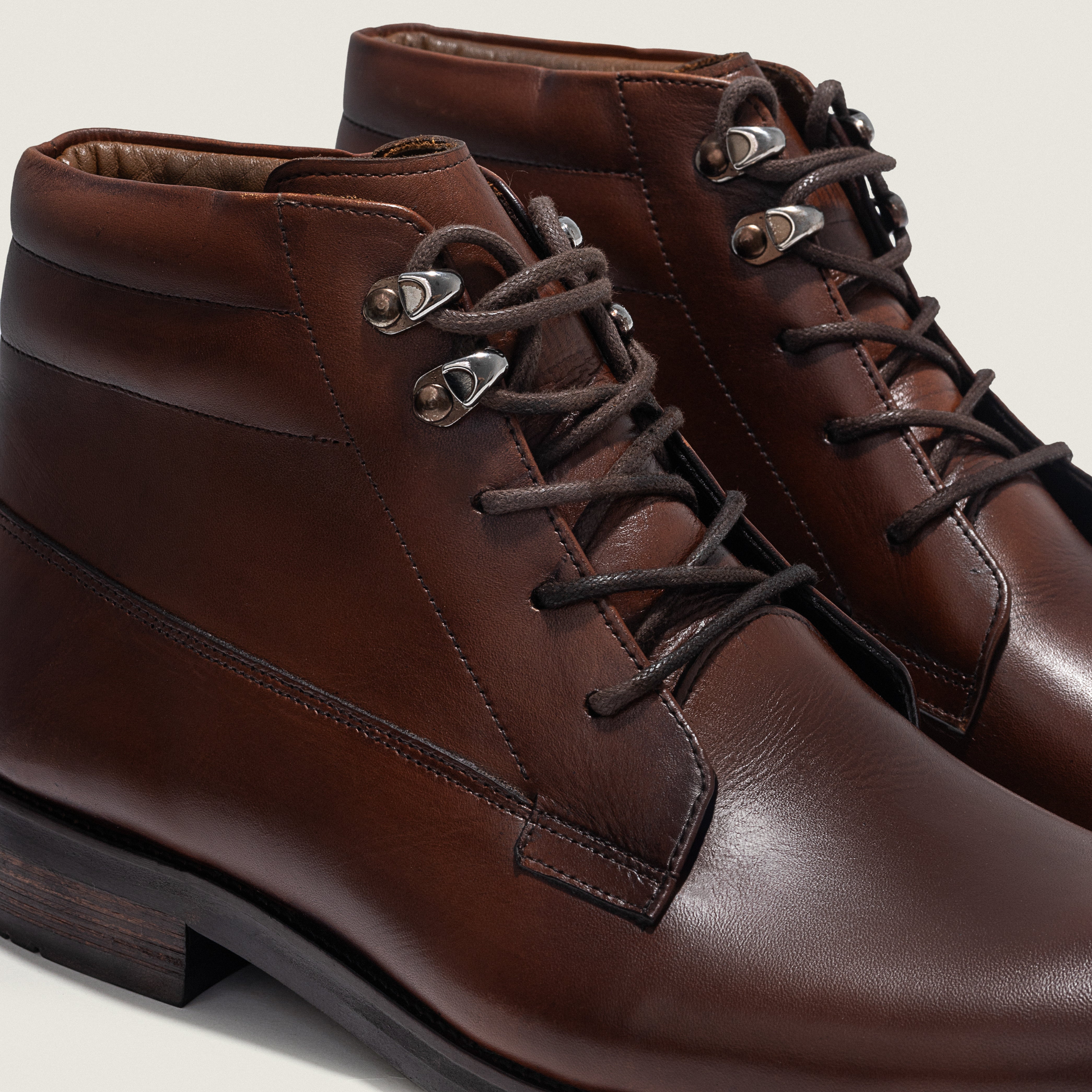 Havan Plain Lace Up Boots
