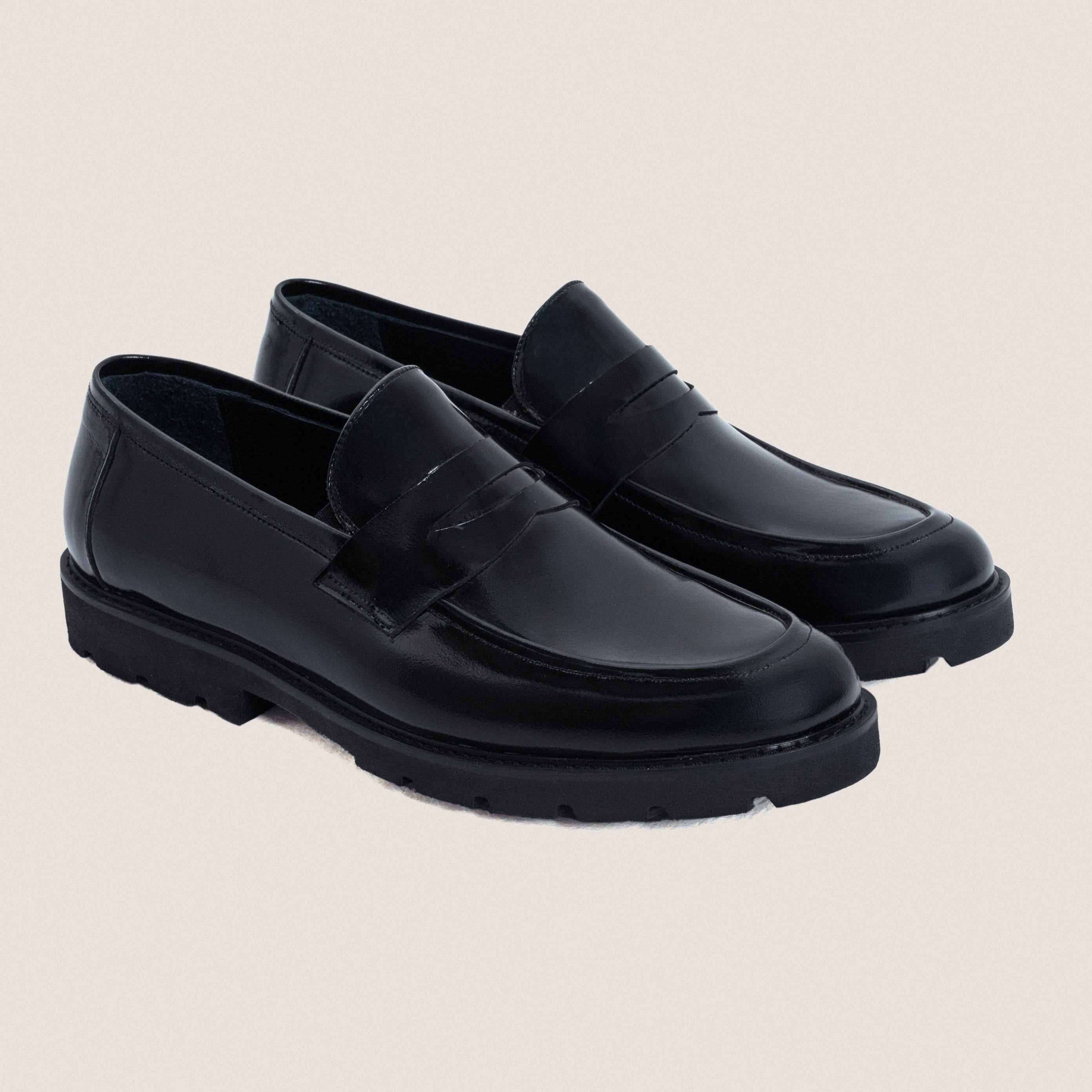 Chunky Black Verne Penny College