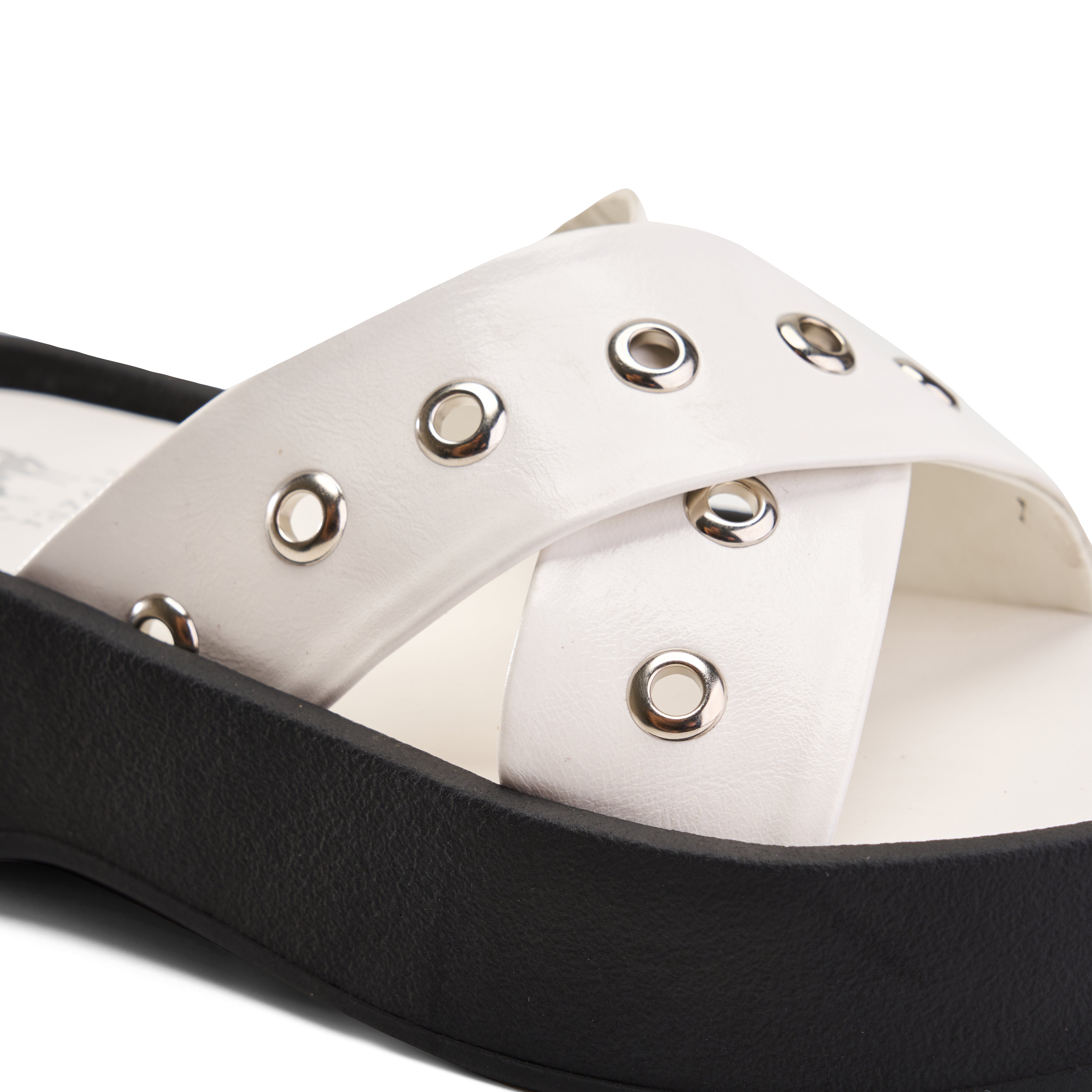 Women White Rhoda