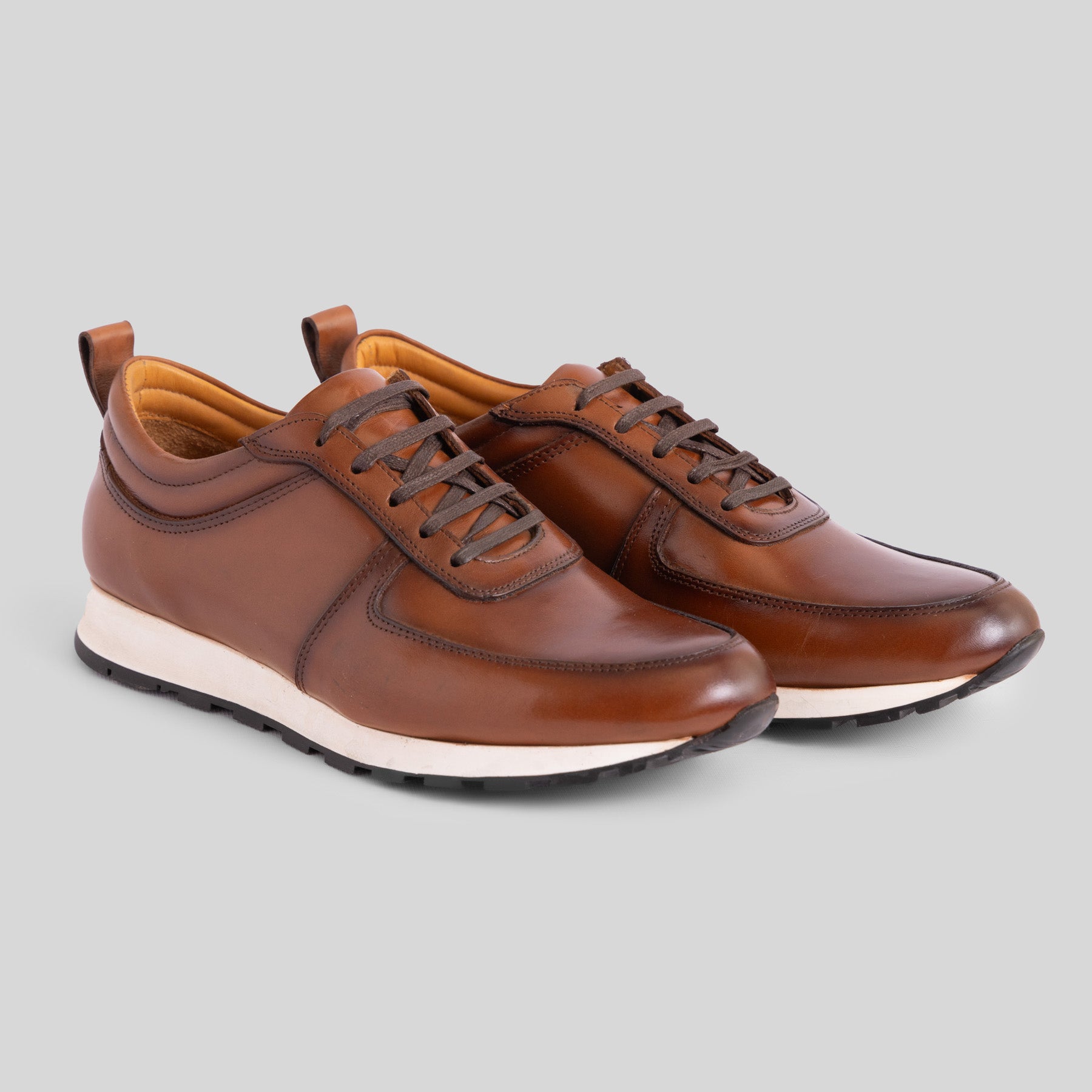 Havan Leather Runner Sneakers