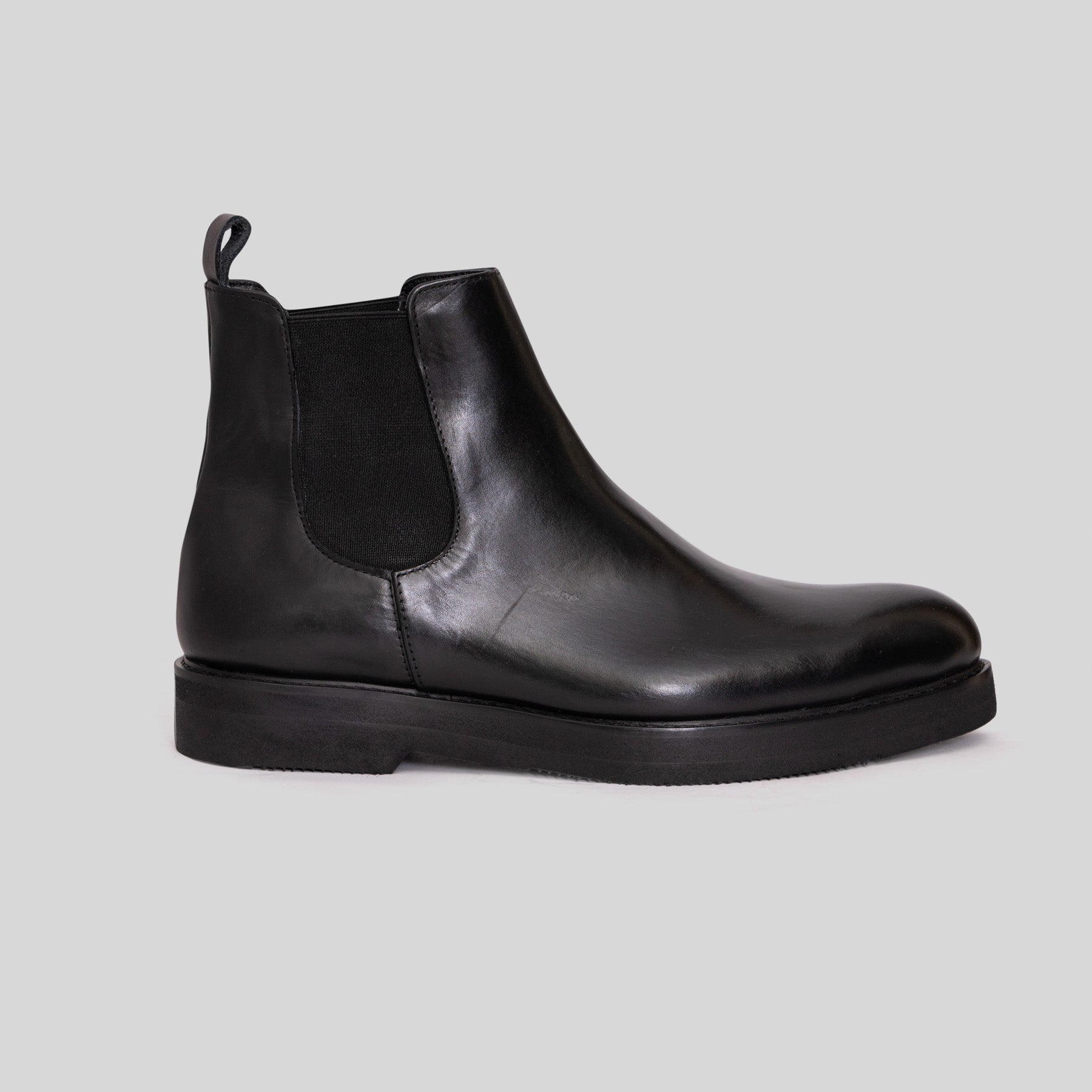 Black Chunky Chelsea Boot