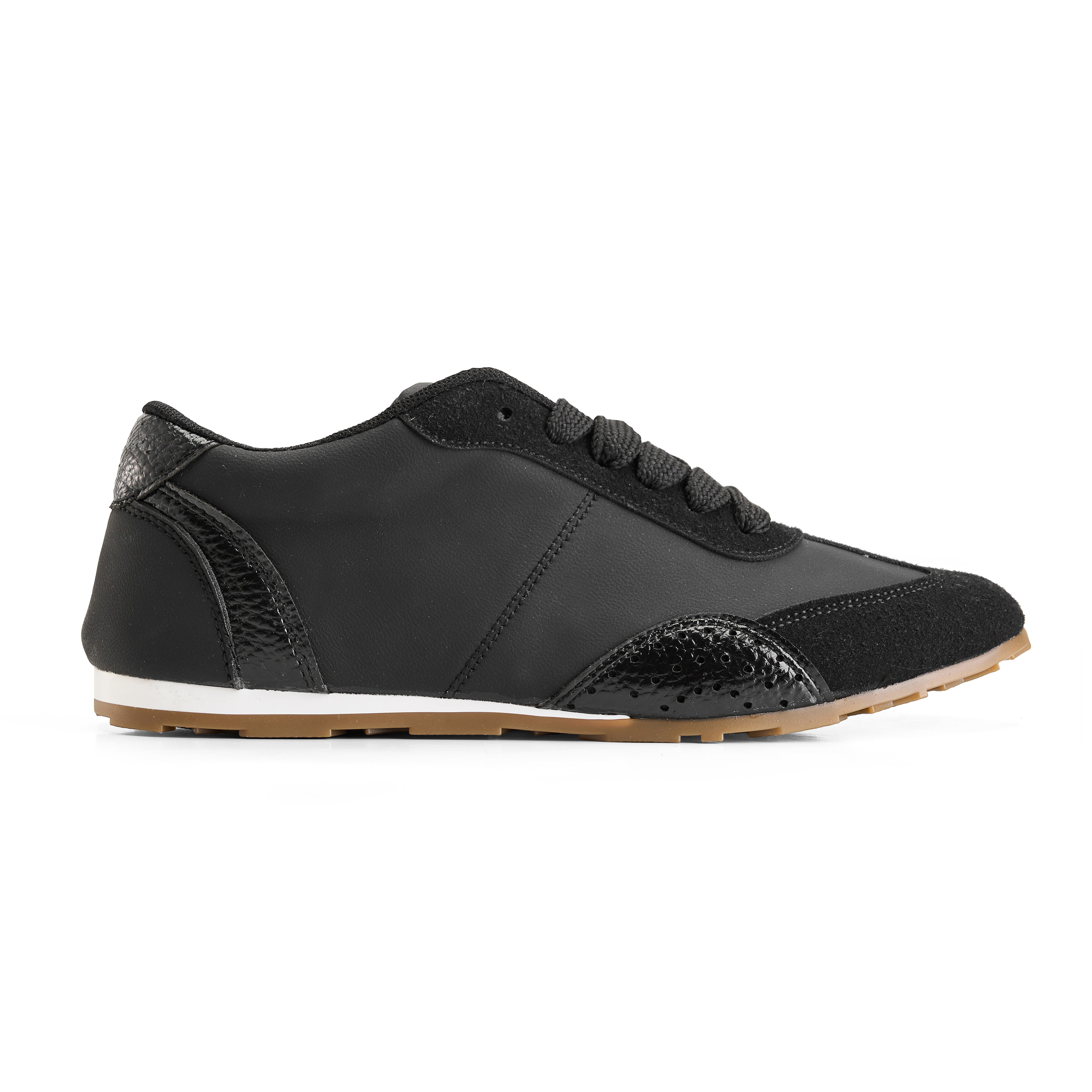 Velocity Black Sneakers