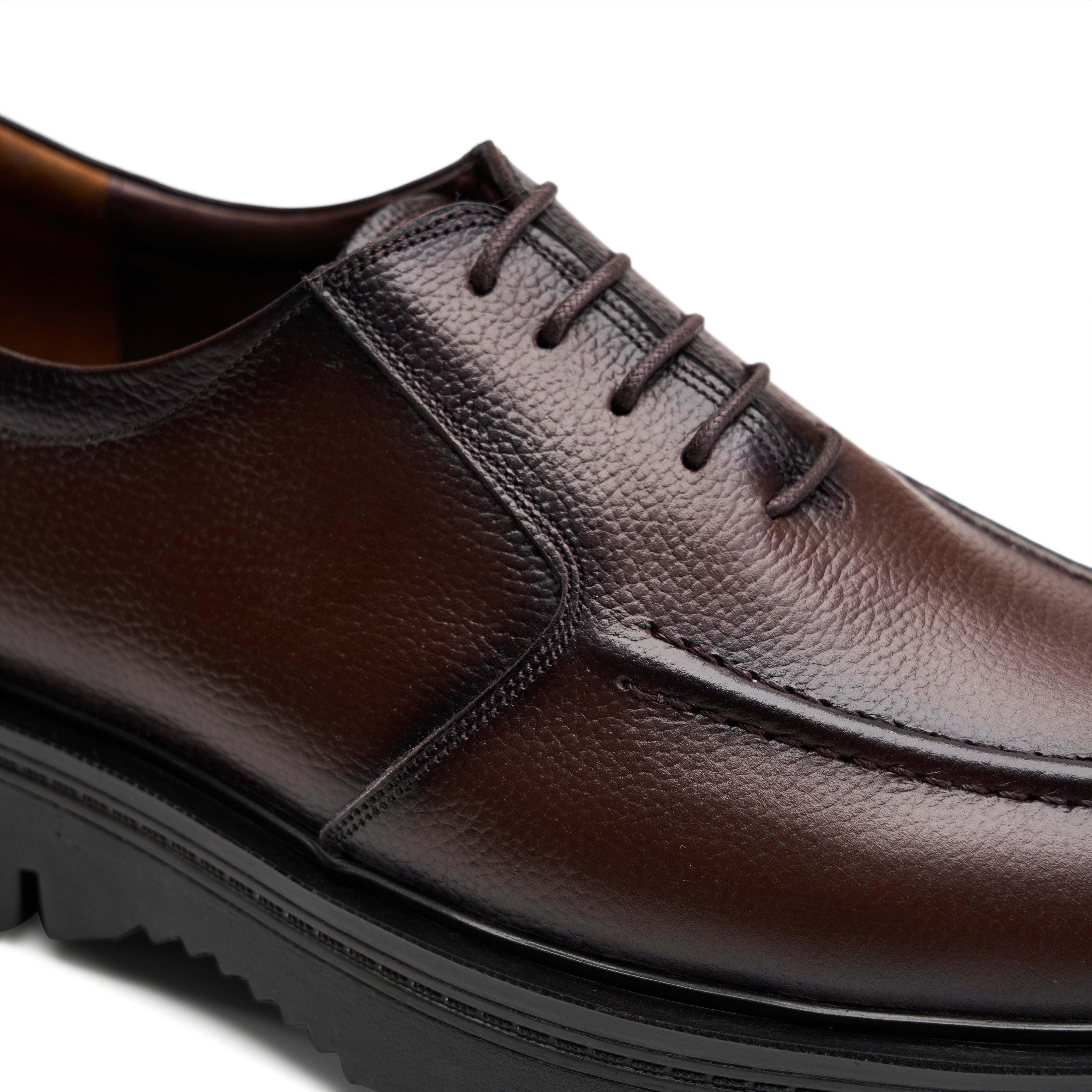 Bulky Brown Laces Loafer