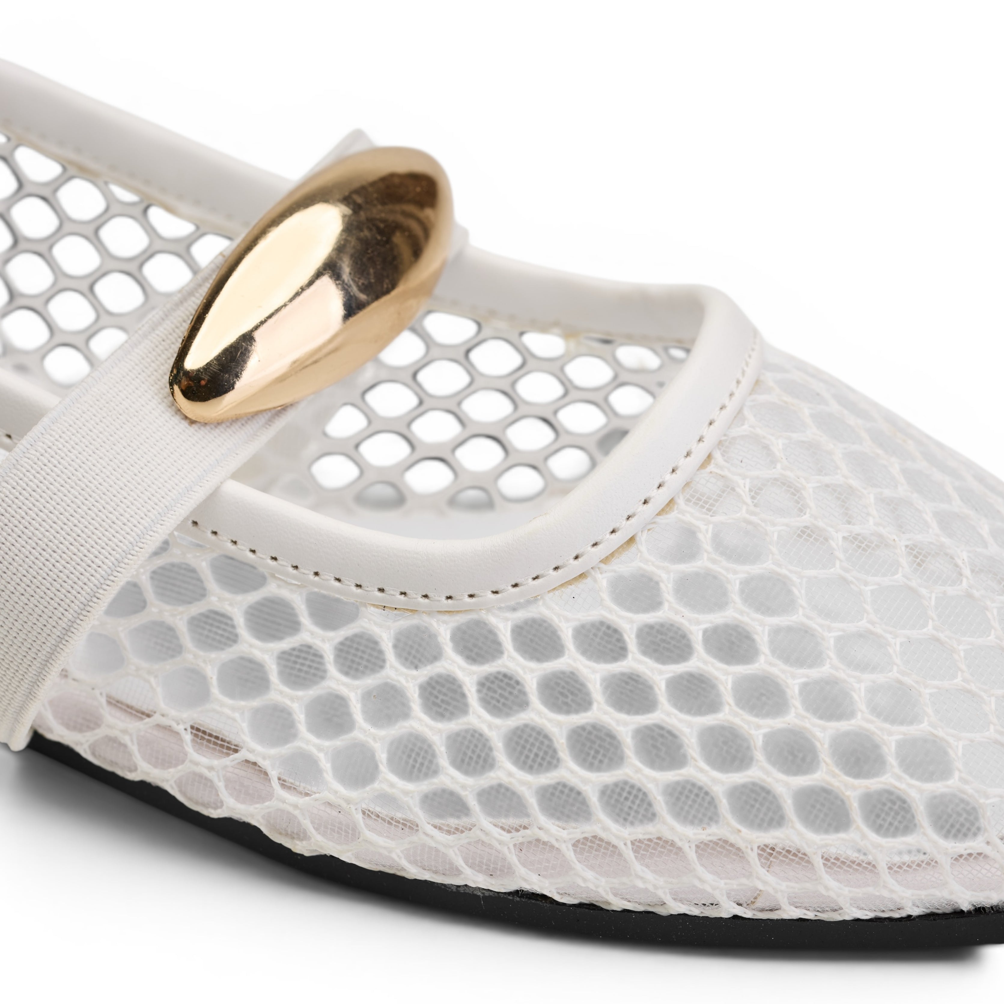 Women White Mesh Buckle Ballerina