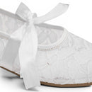 Women White Floral Lace Bow Ballerina